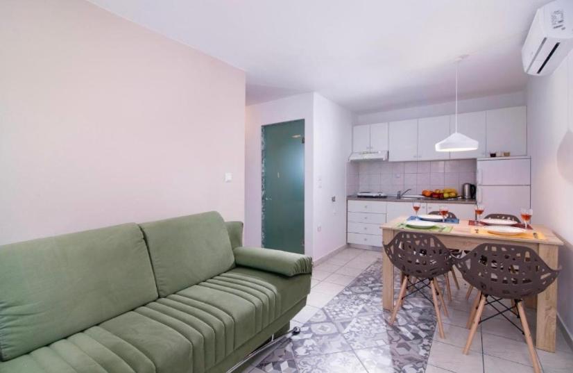 Lena Apartments 3 Potos Ngoại thất bức ảnh